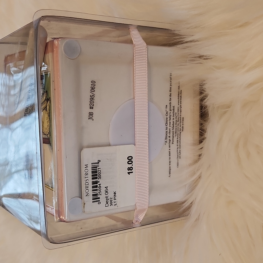 Baby keepsake piggy bank - Picture 4 of 5